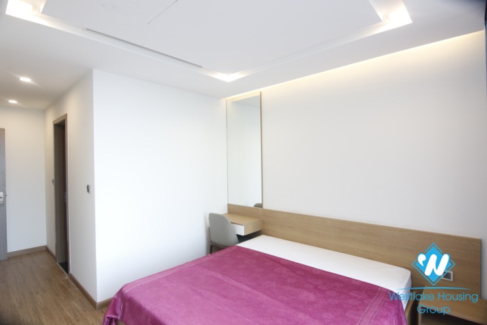 A gorgeous modern 2 bedroom  apartment with  charming balcony  for rent in  Vinhome Metropolis